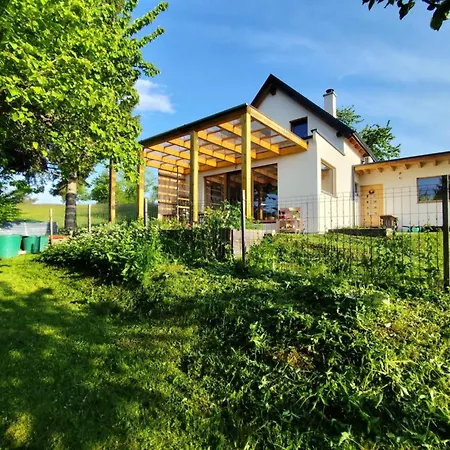 شقة Naravna Lesena Hisa V Naravi Z Lastnim Vrtom Ig