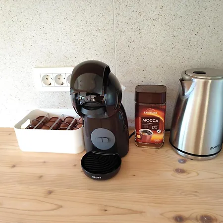 דירה Naravna Lesena Hisa V Naravi Z Lastnim Vrtom