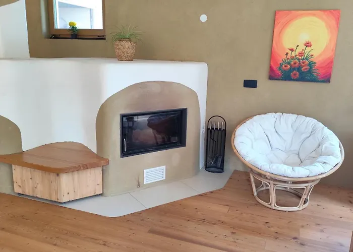 Naravna Lesena Hisa V Naravi Z Lastnim Vrtom * Ig